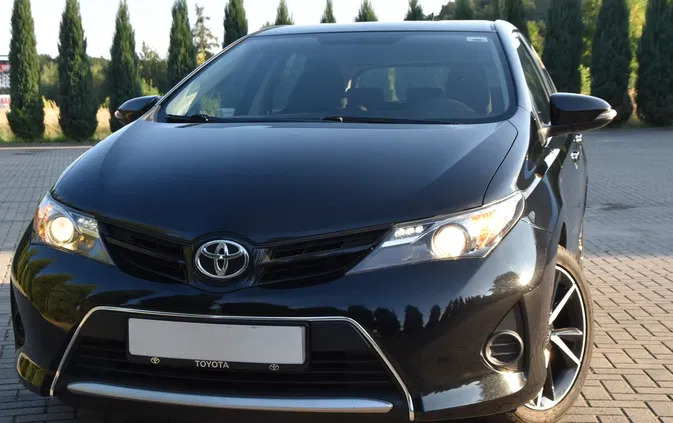 toyota karczew Toyota Auris cena 36800 przebieg: 162400, rok produkcji 2014 z Karczew